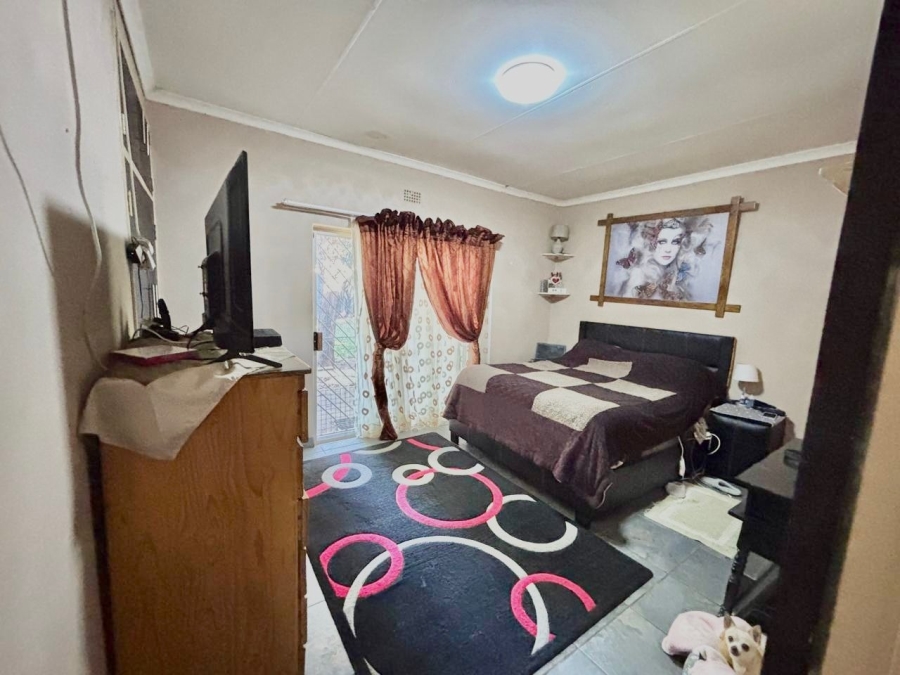 3 Bedroom Property for Sale in Geelhoutpark North West
